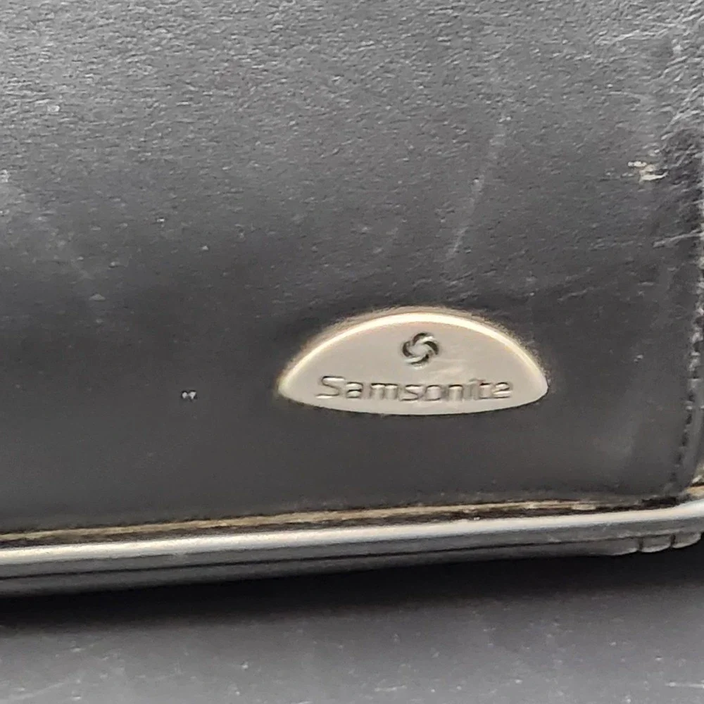 Samsonite Leather Laptop Briefcase 17